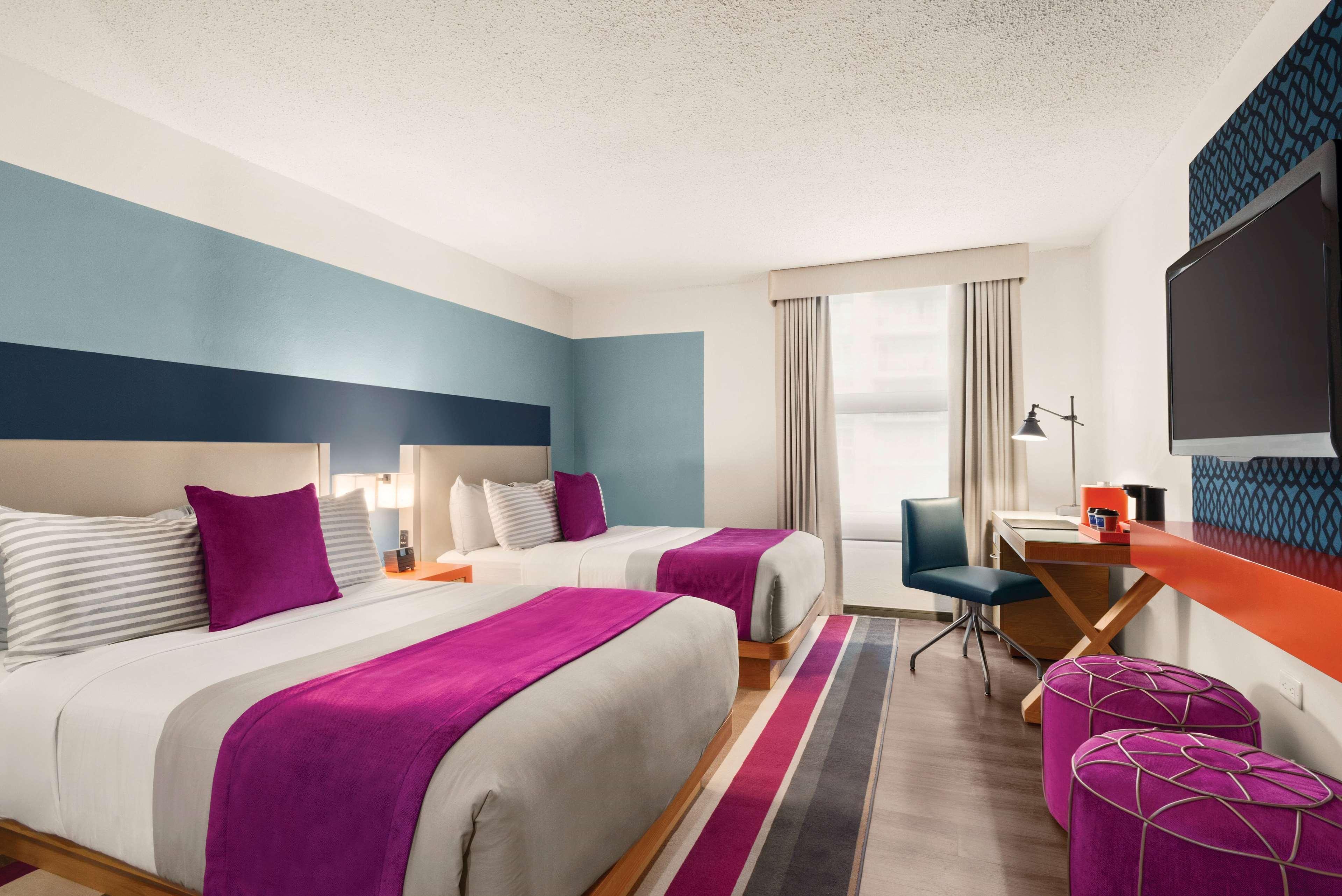 Tryp By Wyndham Isla Verde San Juan Exterior photo