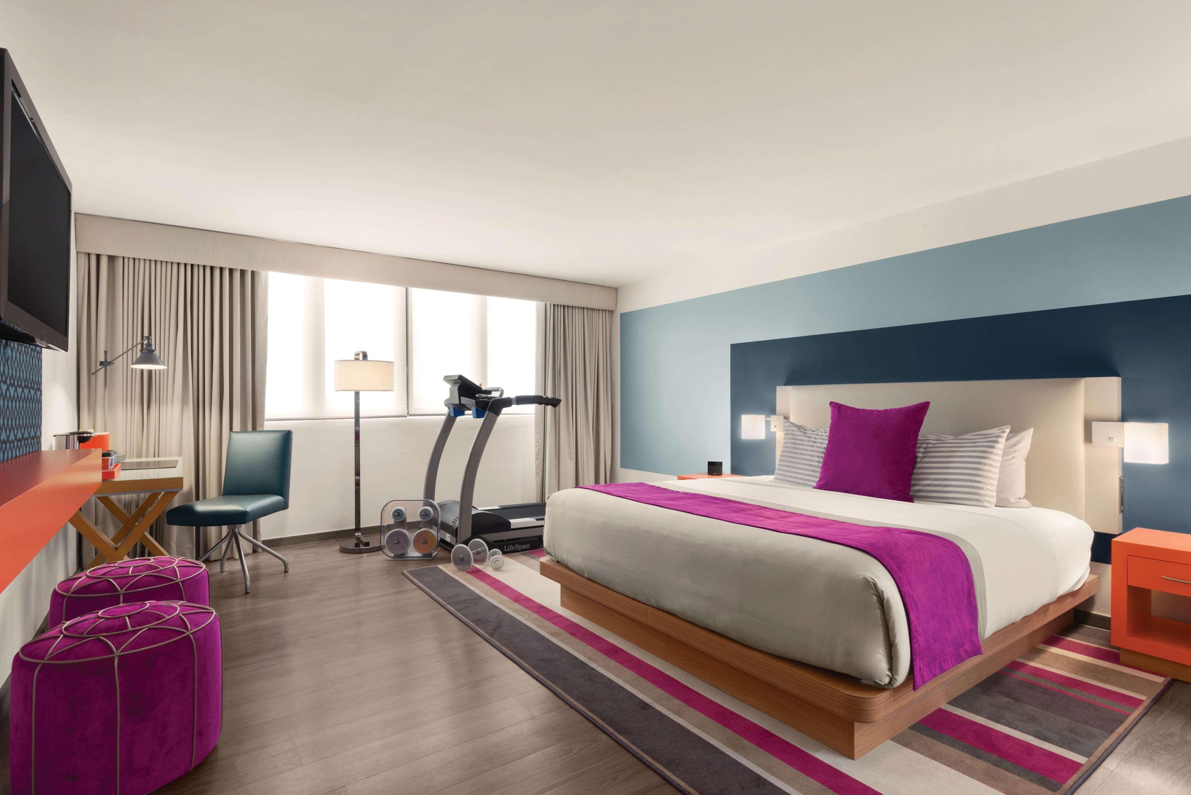 Tryp By Wyndham Isla Verde San Juan Exterior photo