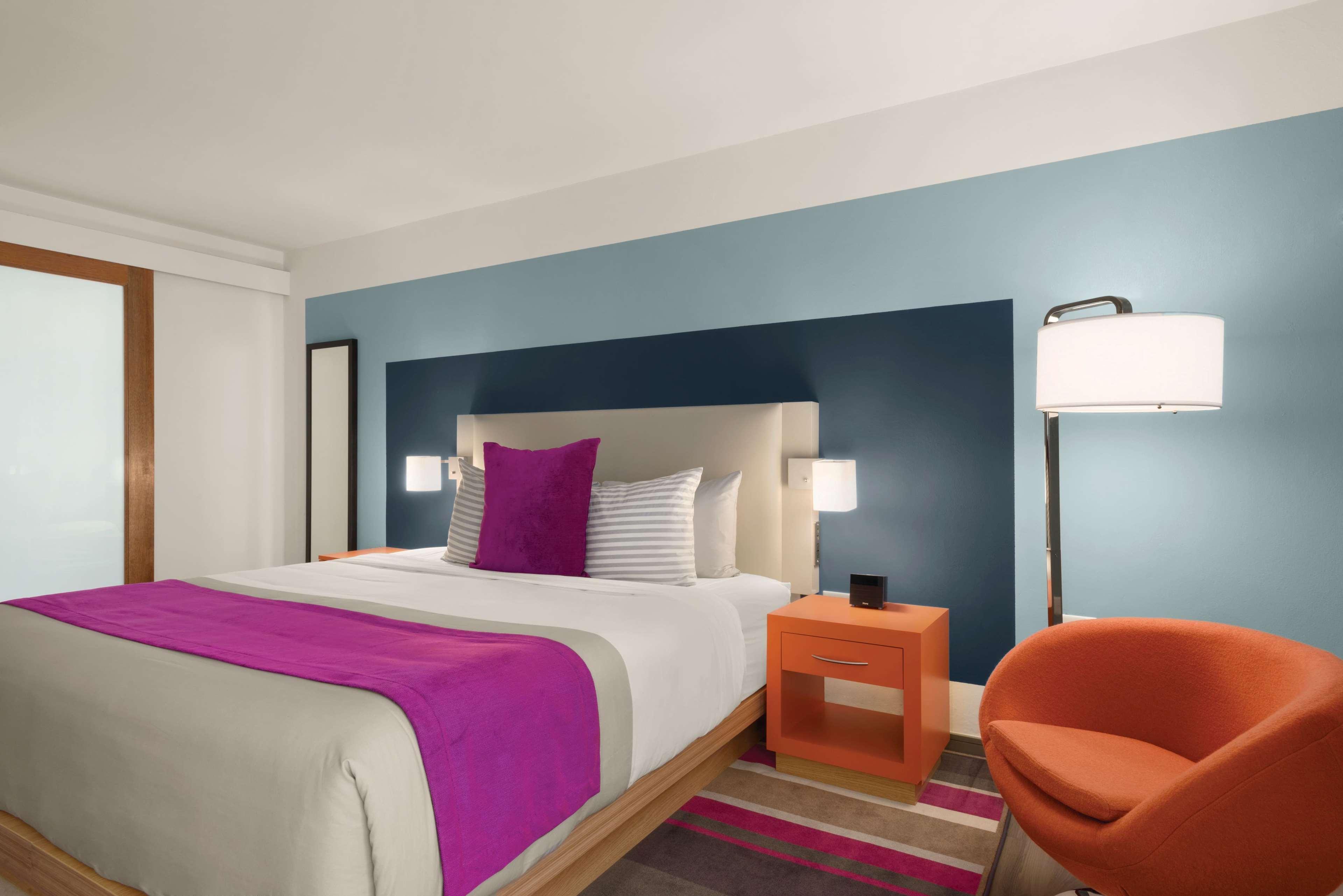 Tryp By Wyndham Isla Verde San Juan Exterior photo